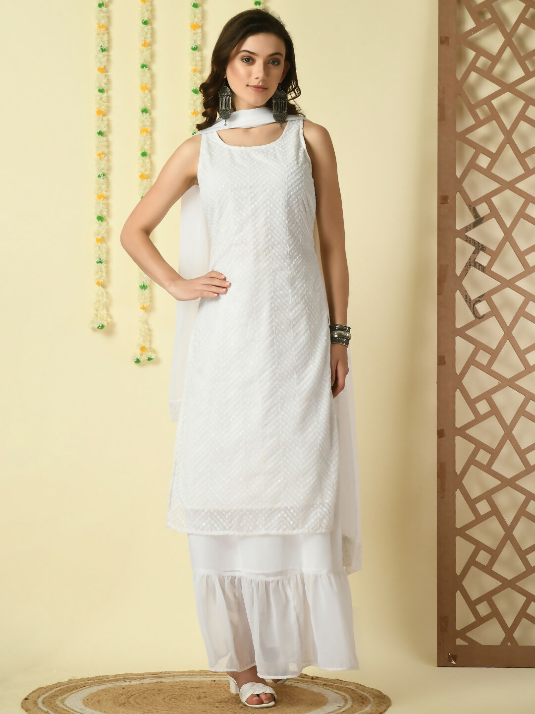 Myshka Women's White Georgette Kurta & Skirt With Dupatta Party Sets - Distacart