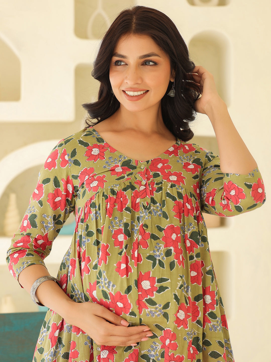 Janasya Dark Cotton Floral Gathered Kurta