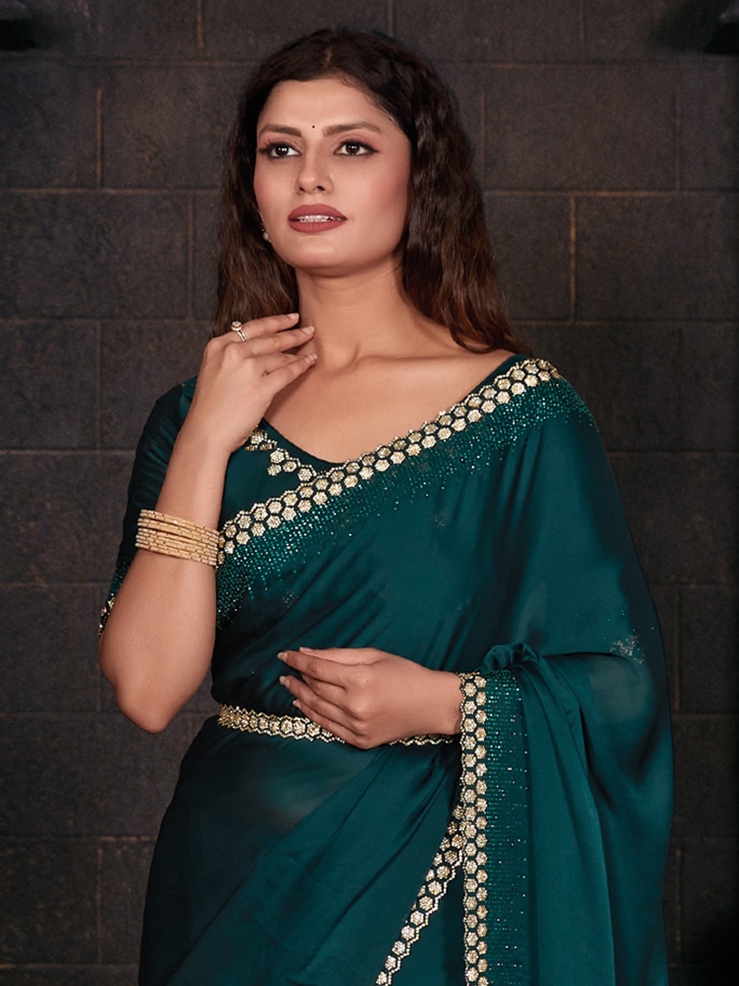 NOZ2TOZ Women's Satin Silk Teal green Embellished Designer Saree With Blouse Piece - Distacart