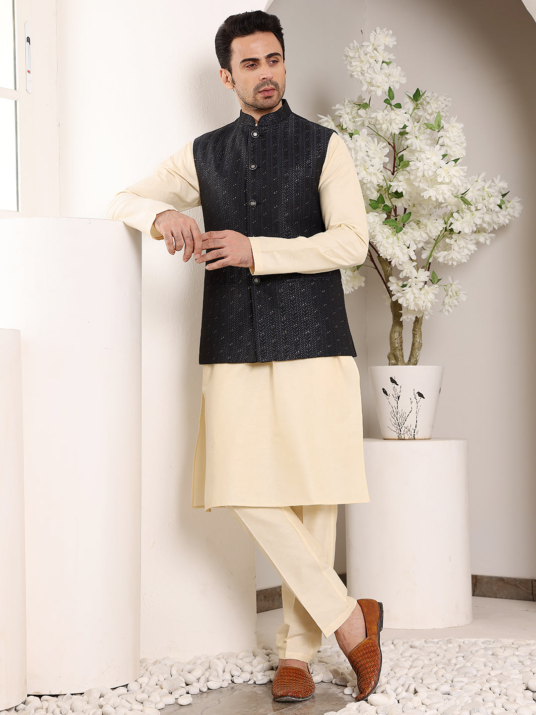 MULTI SHADES Men's Woven Design Black Embroidered Nehru Jacket - Dista