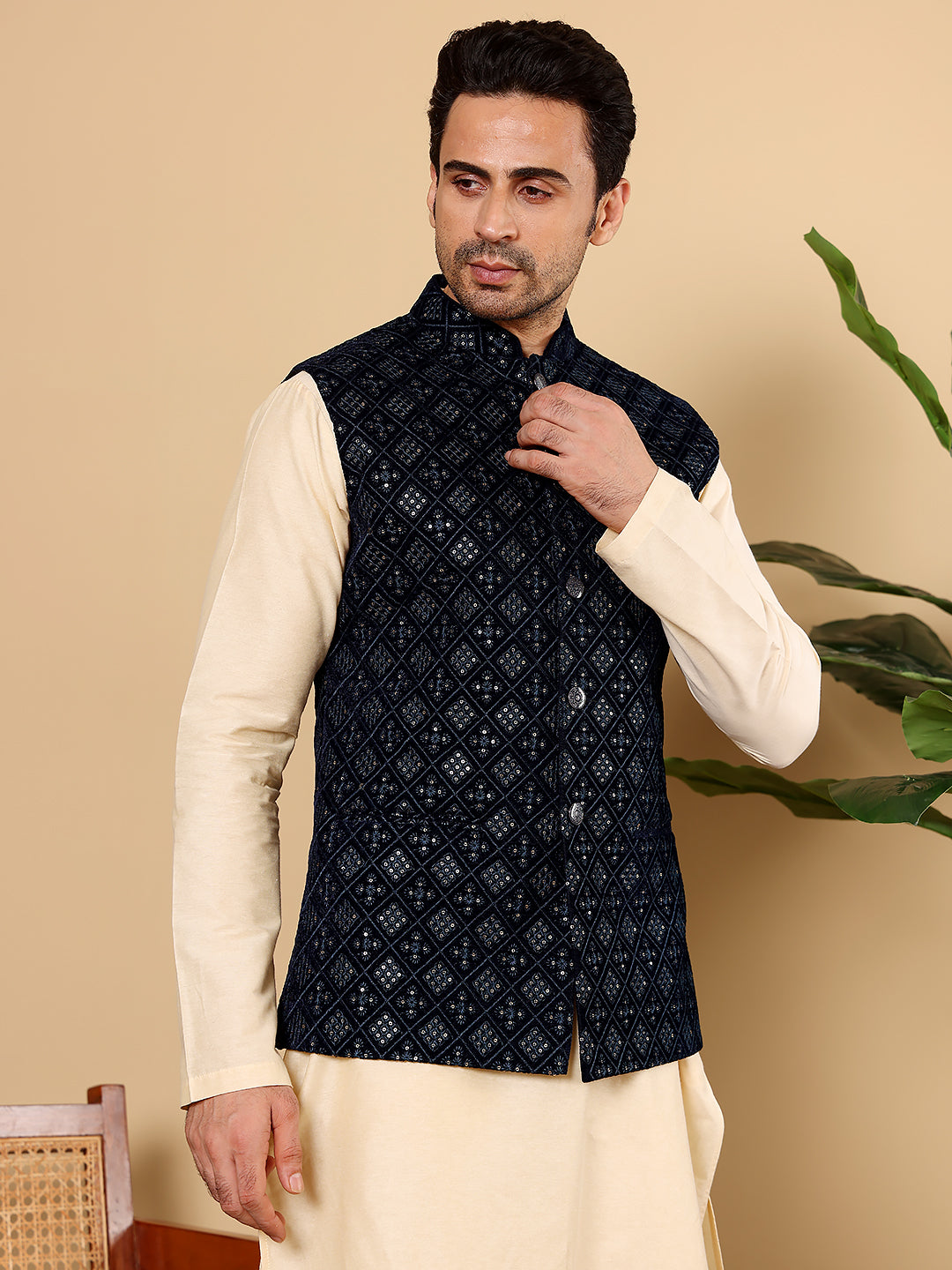 MULTI SHADES Men's Woven Design Black Embroidered Nehru Jacket - Dista