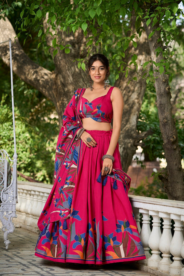 Malishka Womens Pink Dola Silk With Foil Print Lehenga Choli Set