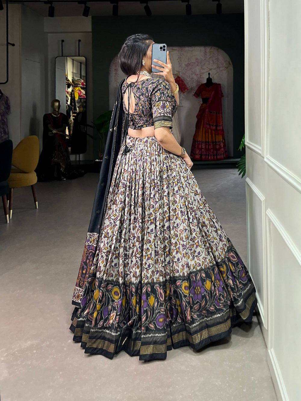 Malishka Womens Black Dola Silk With Foil Print Lehenga Choli Set