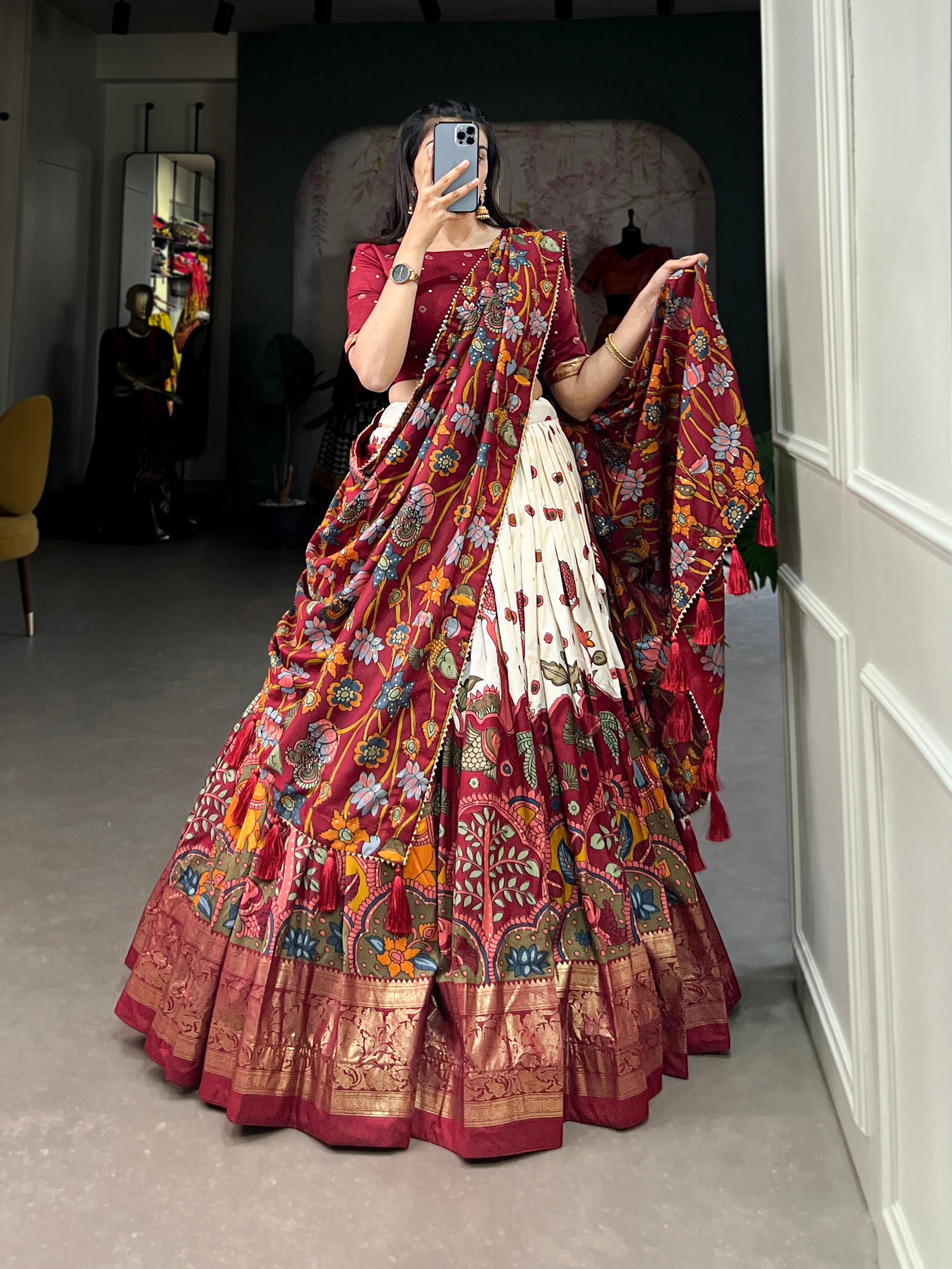 Malishka Womens White Dola Silk With Foil Print Lehenga Choli Set