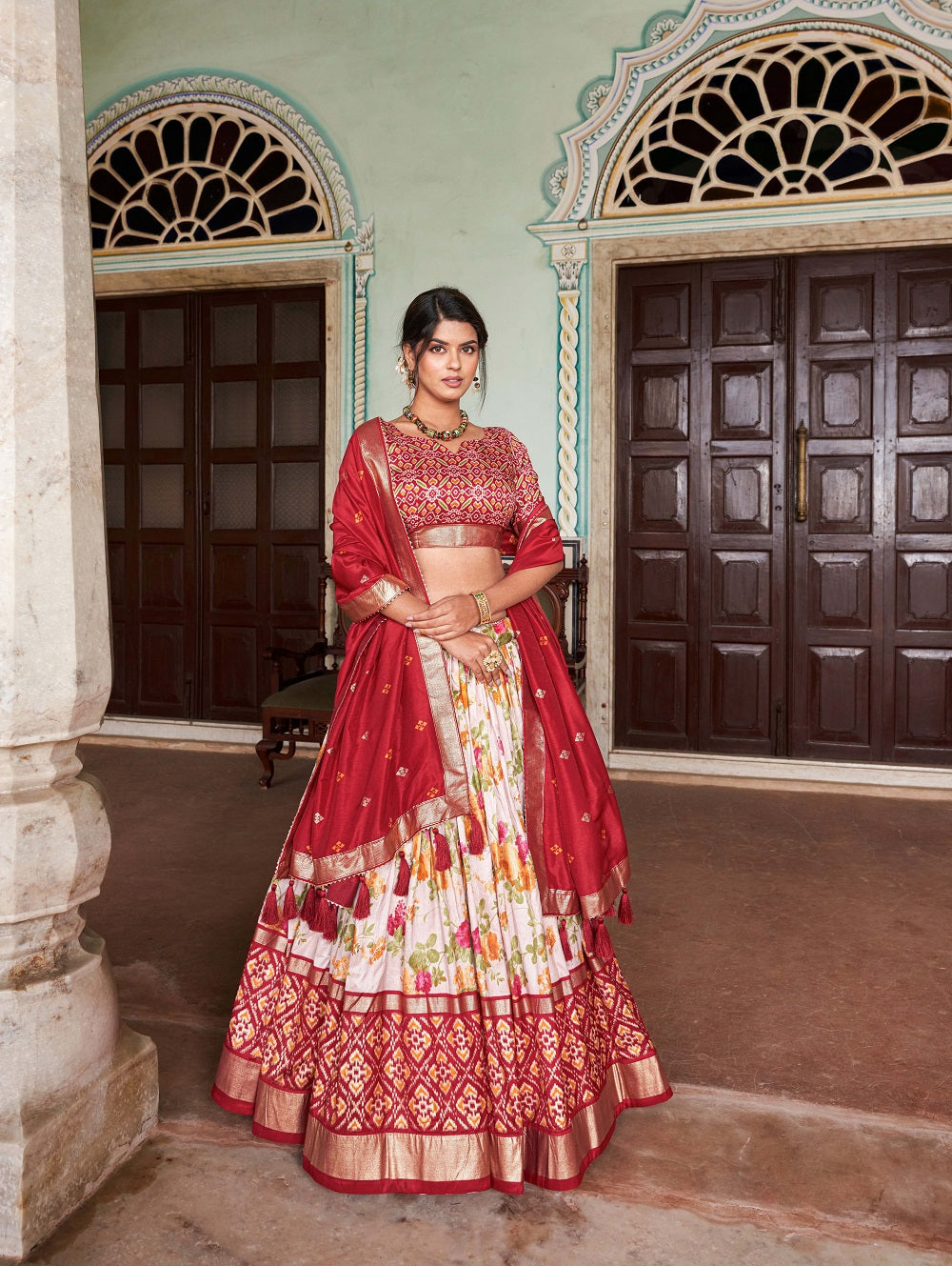 Malishka Womens Red Dola Silk With Foil Print Lehenga Choli Set