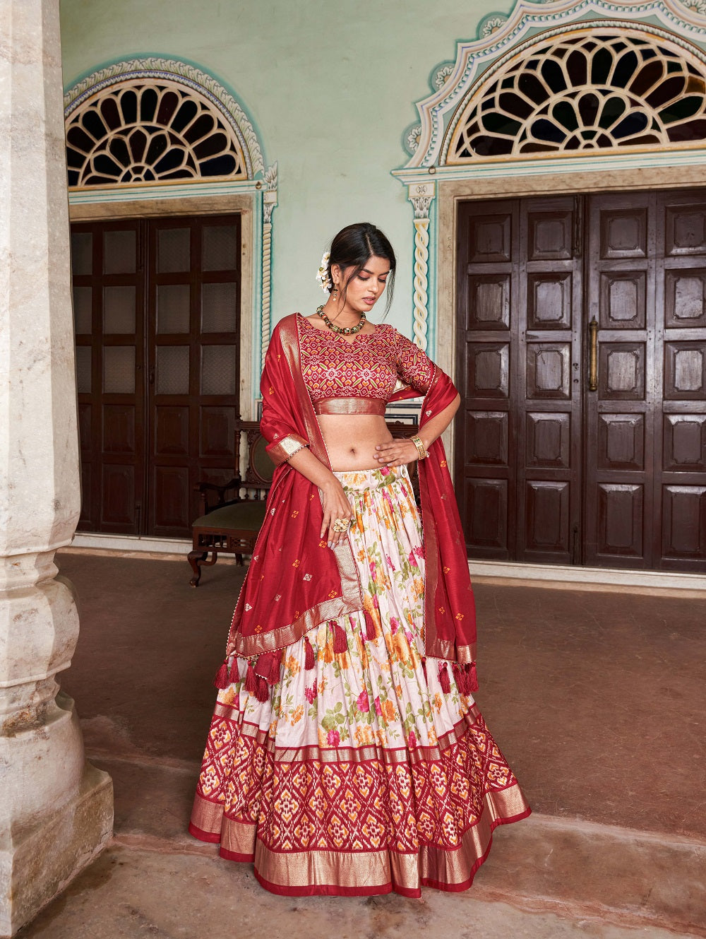 Malishka Womens Red Dola Silk With Foil Print Lehenga Choli Set