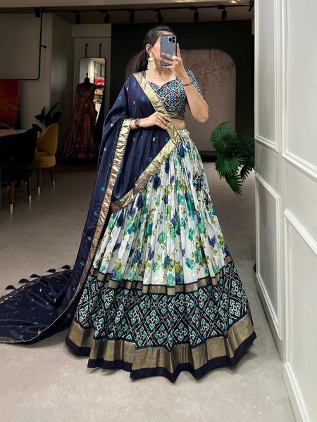 Malishka Womens Navy Blue Dola Silk With Foil Print Lehenga Choli Set