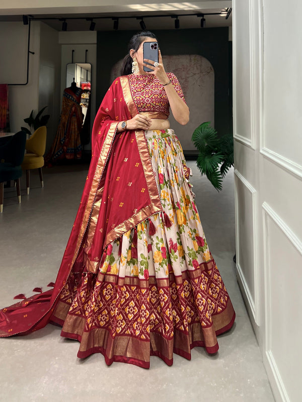 Malishka Womens Red Dola Silk With Foil Print Lehenga Choli Set