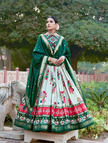Malishka Womens Green Dola Silk With Foil Print Lehenga Choli Set