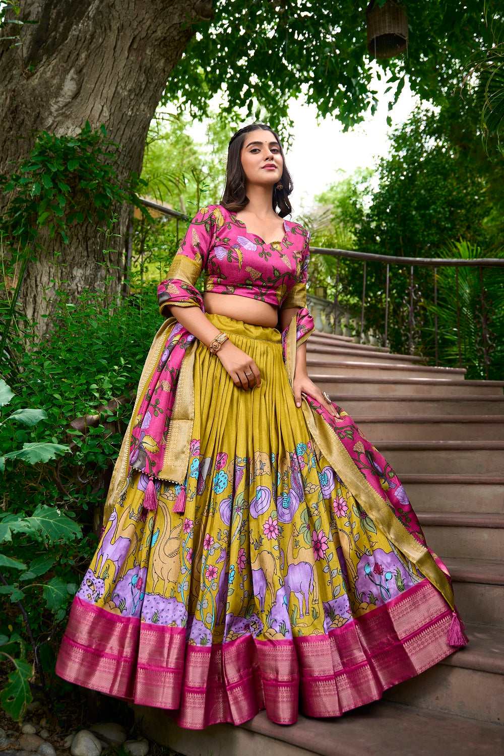 Malishka Womens Yellow Dola Silk With Jacquard Lehenga Choli Set
