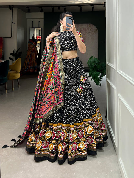 Malishka Womens Black Dola Silk With Foil Print Lehenga Choli Set