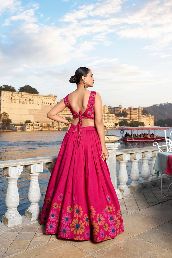 Malishka Womens Pink Dola Silk With Foil Print Lehenga Choli Set