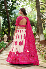 Thumbnail for Malishka Womens Pink Dola Silk With Foil Print Lehenga Choli Set