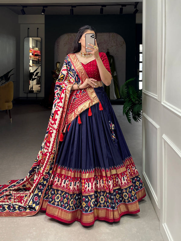 Malishka Womens Blue Dola Silk With Foil Print Lehenga Choli Set