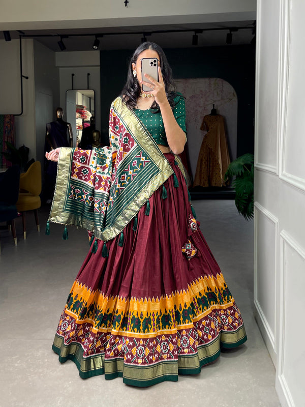 Malishka Womens Maroon Dola Silk With Foil Print Lehenga Choli Set