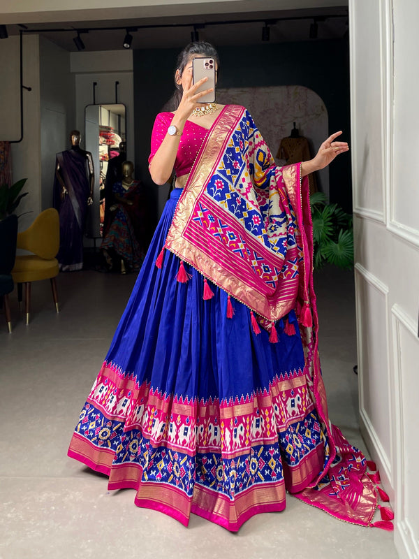 Malishka Womens Royal Blue Dola Silk With Foil Print Lehenga Choli Set