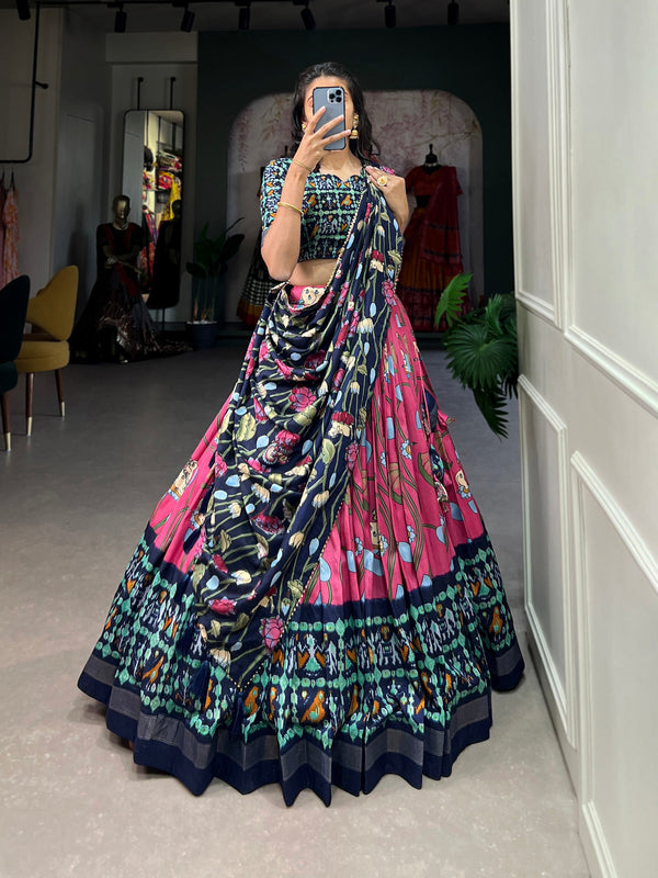 Malishka Womens Pink Dola Silk With Foil Print Lehenga Choli Set