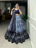 Thumbnail for Malishka Womens Navy Blue Dola Silk With Foil Print Lehenga Choli Set