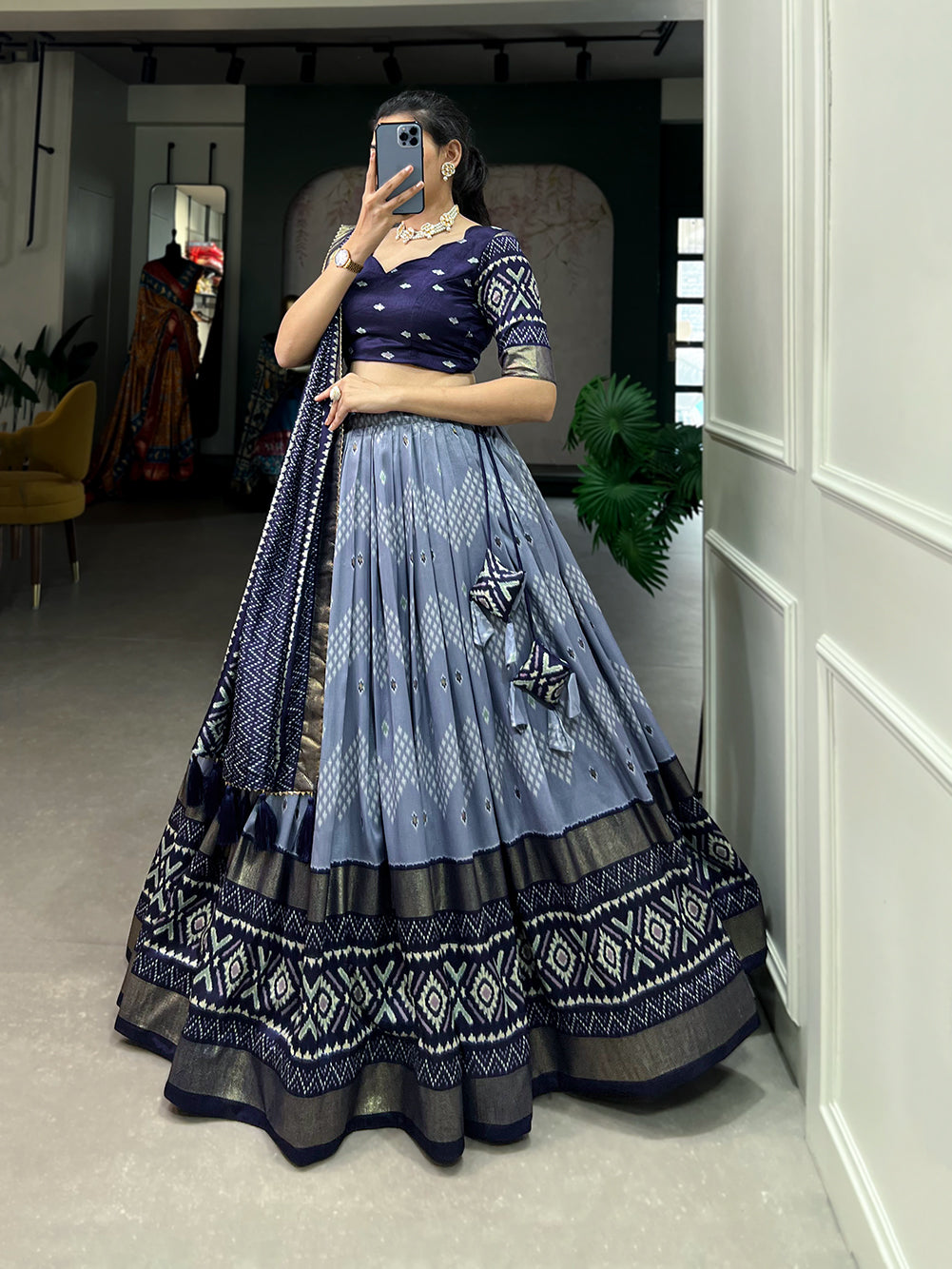 Malishka Womens Navy Blue Dola Silk With Foil Print Lehenga Choli Set