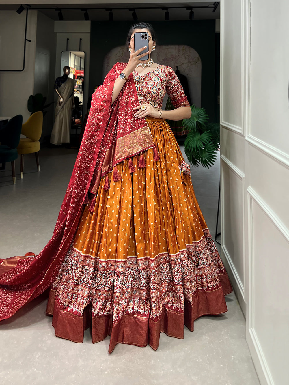 Malishka Womens Orange Dola Silk With Foil Print Lehenga Choli Set
