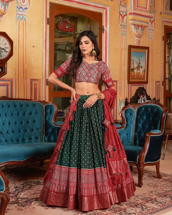 Malishka Womens Green Dola Silk With Foil Print Lehenga Choli Set