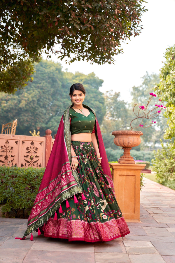 Malishka Womens Green Dola Silk With Foil Print Lehenga Choli Set