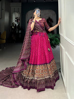 Thumbnail for Malishka Womens Pink Dola Silk With Foil Print Lehenga Choli Set