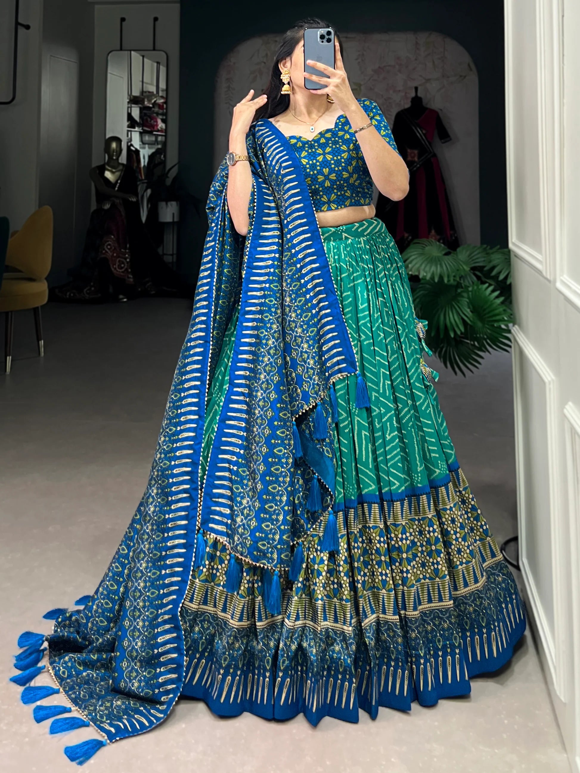 Malishka Womens Rama Dola Silk With Foil Print Lehenga Choli Set