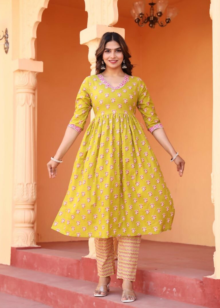 Alvano Printed Naira Cut Kurti Kurti with Pant and Dupatta Set for Women's and Girls Cotton - Distacart