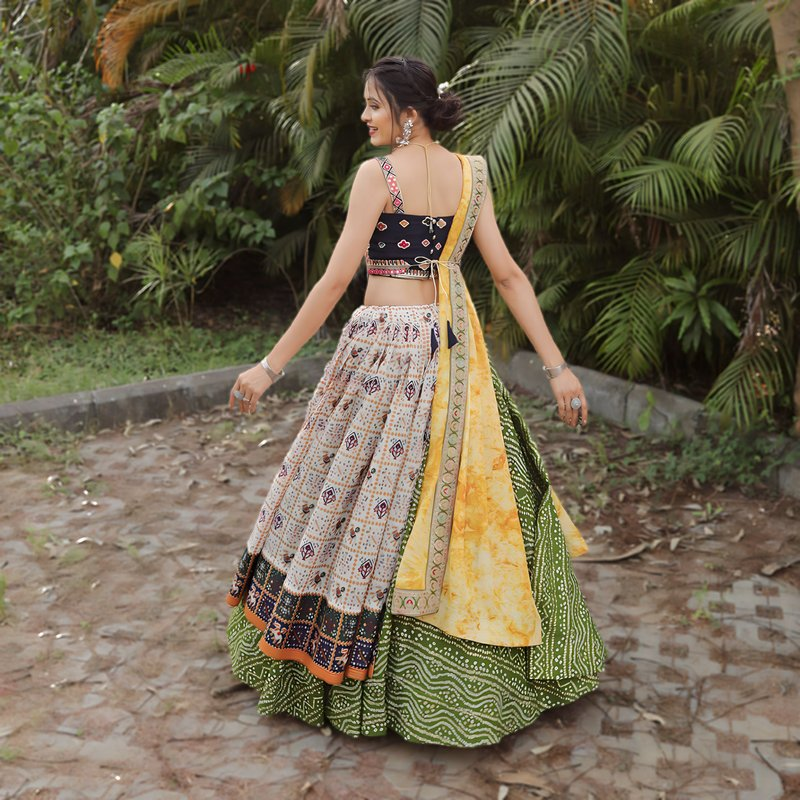 Malishka Export Bandhej Patola Foil Print Lahenga Choli Set - White-Mehendi - Distacart