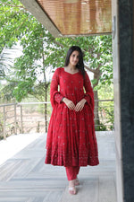 Thumbnail for Malishka Women's Maroon Georgette Embroidered Anarkali Kurta Pant With Dupatta - Distacart