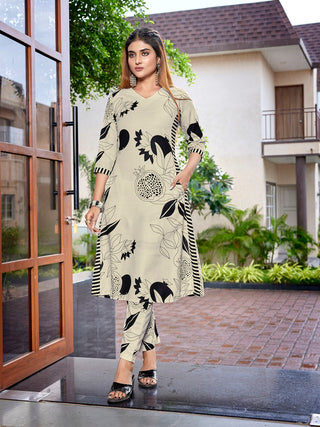 Malishka Women's Viscose Floral Printed Straight Kurta Set With Palazzo - White - Distacart