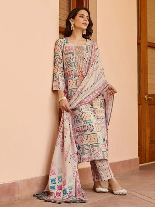Malishka Women's Peach Cotton Straight Kurta with Pant And Dupatta Set - Distacart