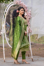Thumbnail for Malishka Women's Green Polyester Embroidered Straight Kurta Pant With Dupatta - Distacart