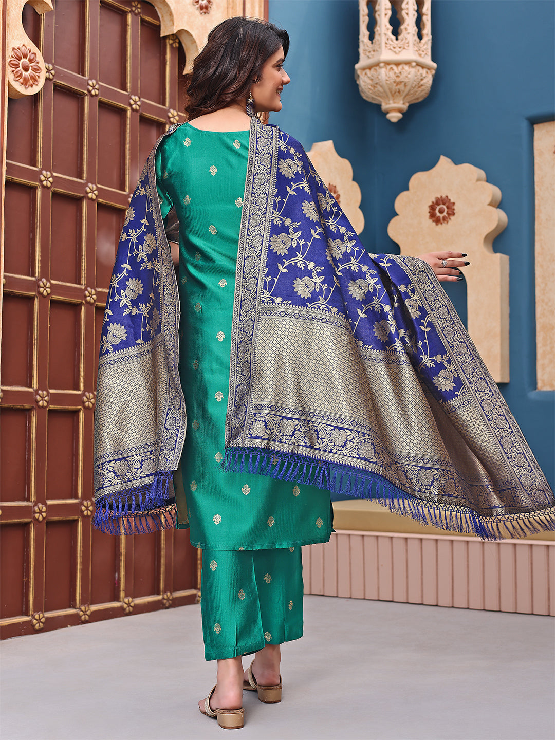 Malishka Women's Rama jacquard Silk Woven Straight Kurta Pant With Dupatta - Distacart