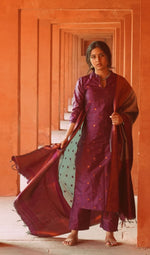 Thumbnail for Malishka Women's Purple Jacquard Silk Woven Straight Kurta Pant With Dupatta - Distacart