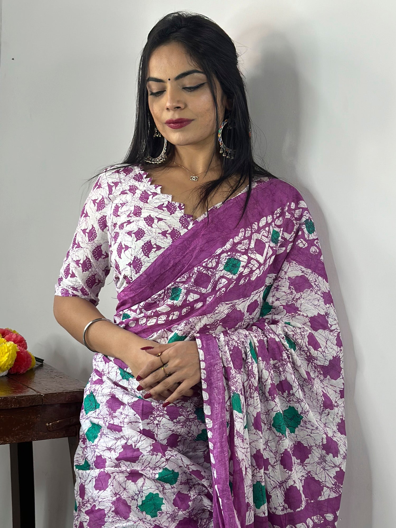 NOZ2TOZ Women's Cotton White Printed Designer Saree With Blouse Piece - Distacart