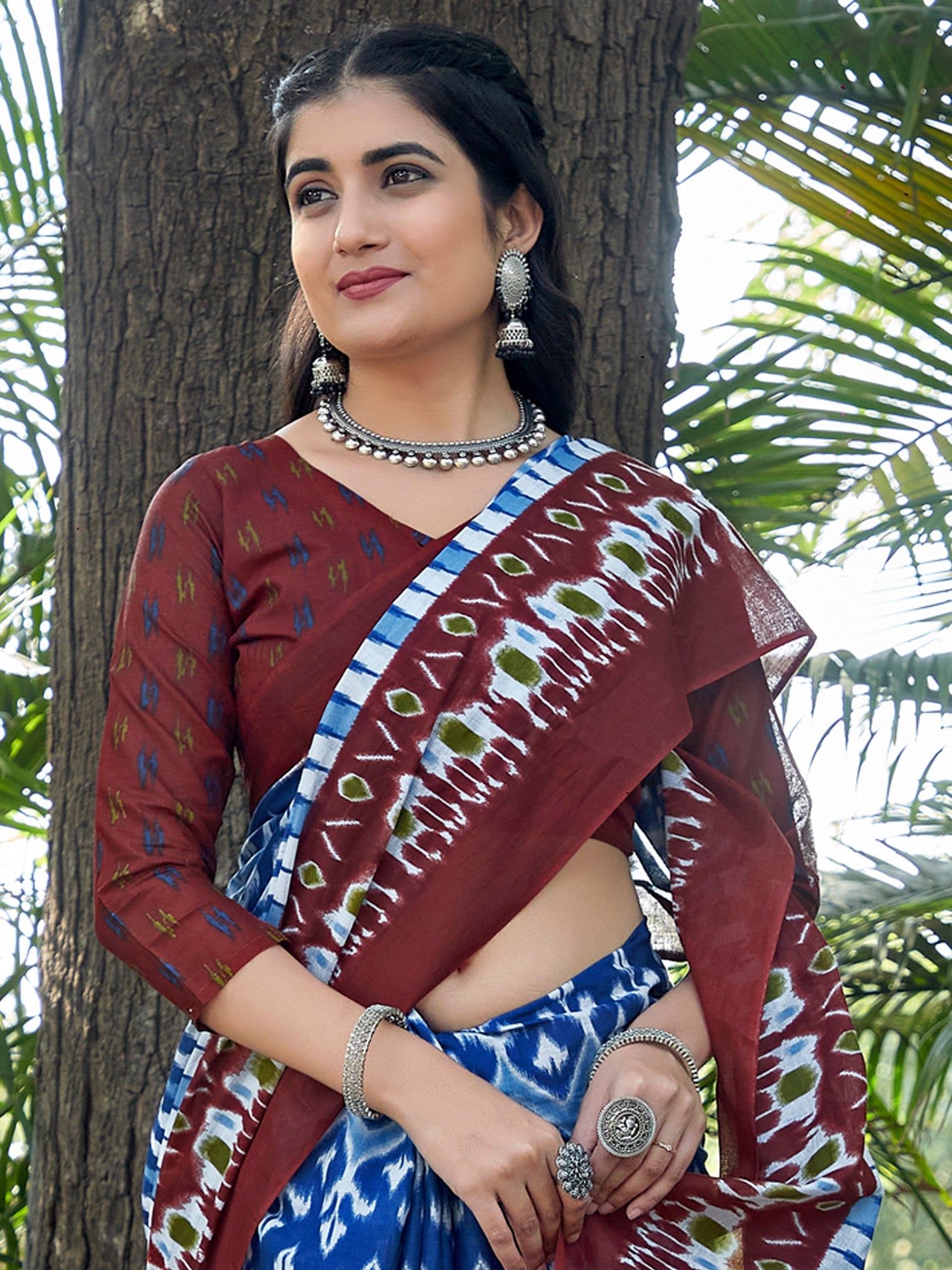 NOZ2TOZ Women's Cotton Blue Printed Designer Saree With Blouse Piece - Distacart