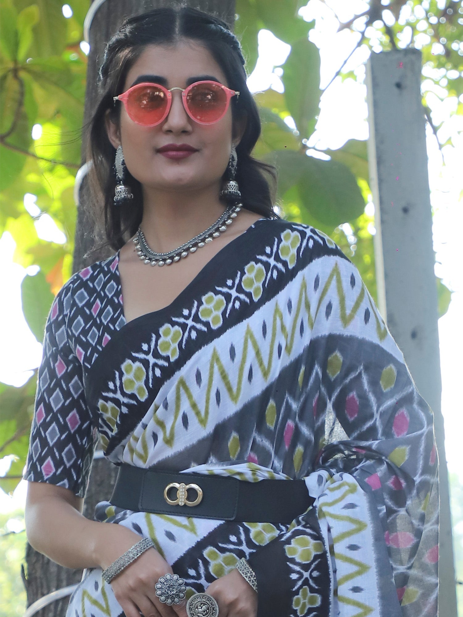 NOZ2TOZ Women's Cotton Grey Printed Designer Saree With Blouse Piece - Distacart