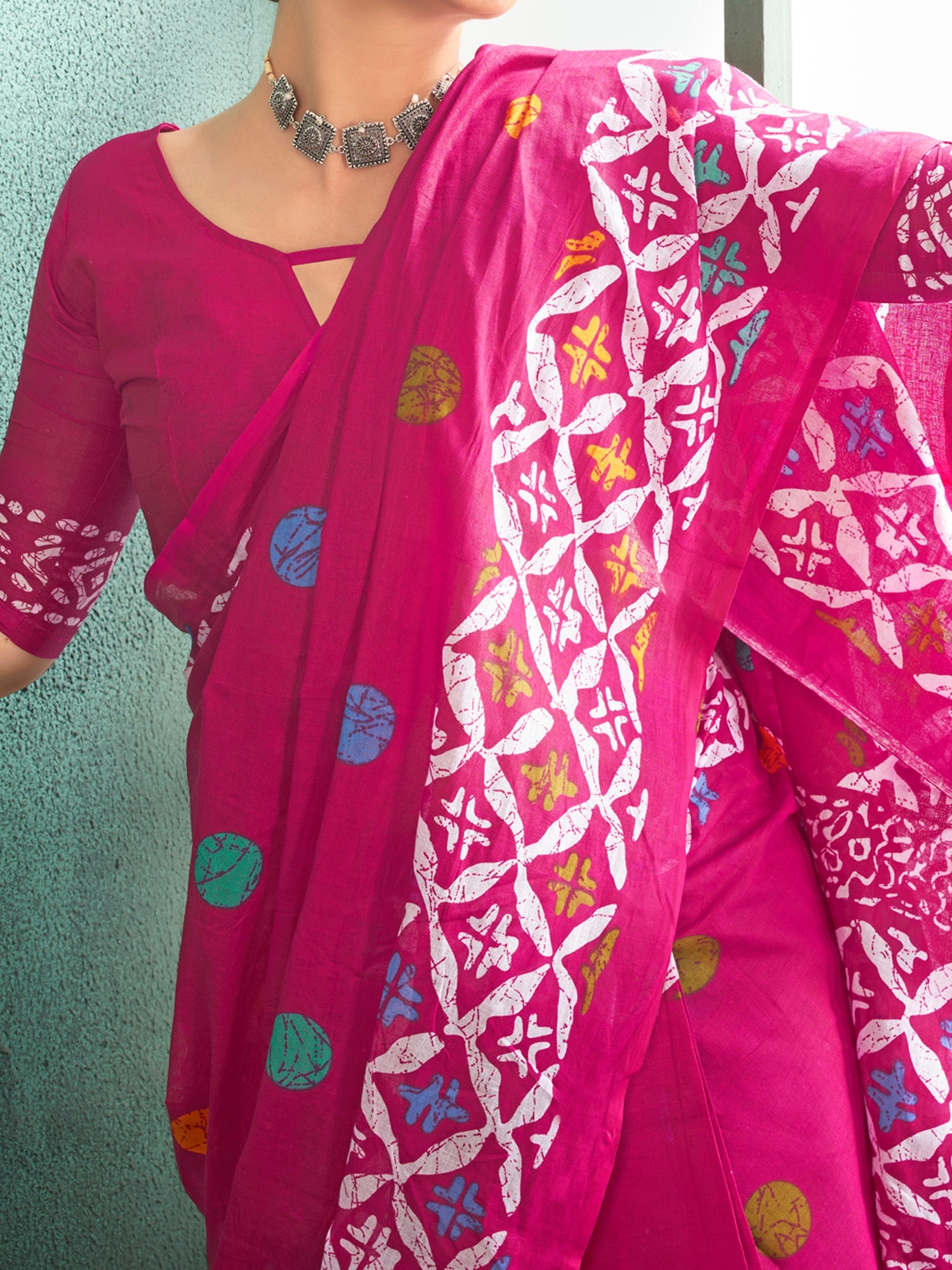 NOZ2TOZ Women's Cotton Pink Printed Designer Saree With Blouse Piece - Distacart
