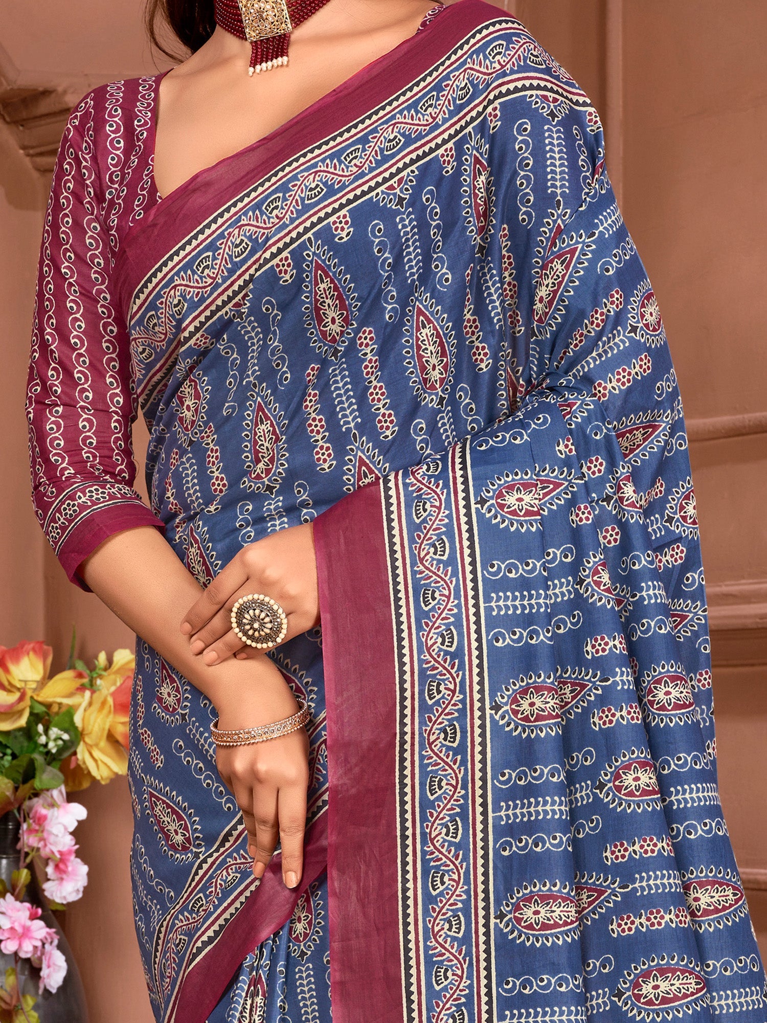 NOZ2TOZ Women's Cotton Blue Printed Designer Saree With Blouse Piece - Distacart