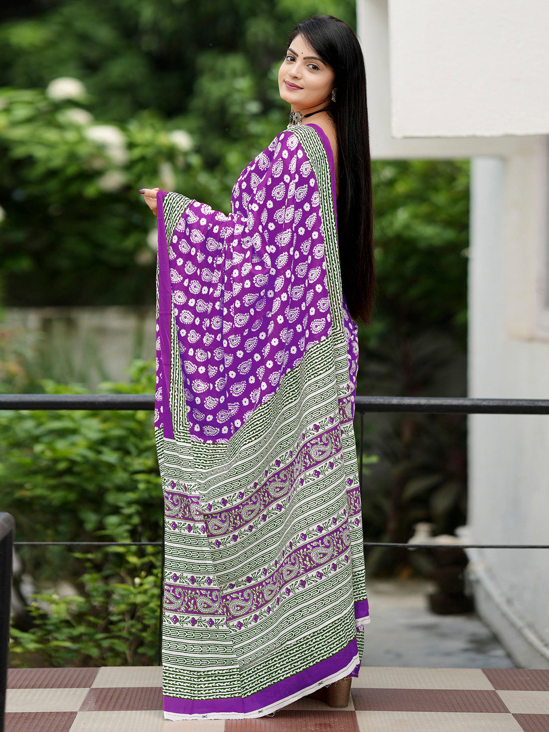 NOZ2TOZ Women's Cotton Green Printed Designer Saree With Blouse Piece - Distacart