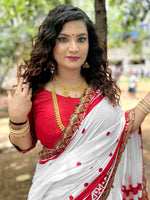 Thumbnail for NOZ2TOZ Women's Cotton Red Embellished Designer Saree With Blouse Piece - Distacart