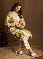 Thumbnail for Prazu Fashion Cream Printed Cotton Blend Kurta Pant Set - Distacart