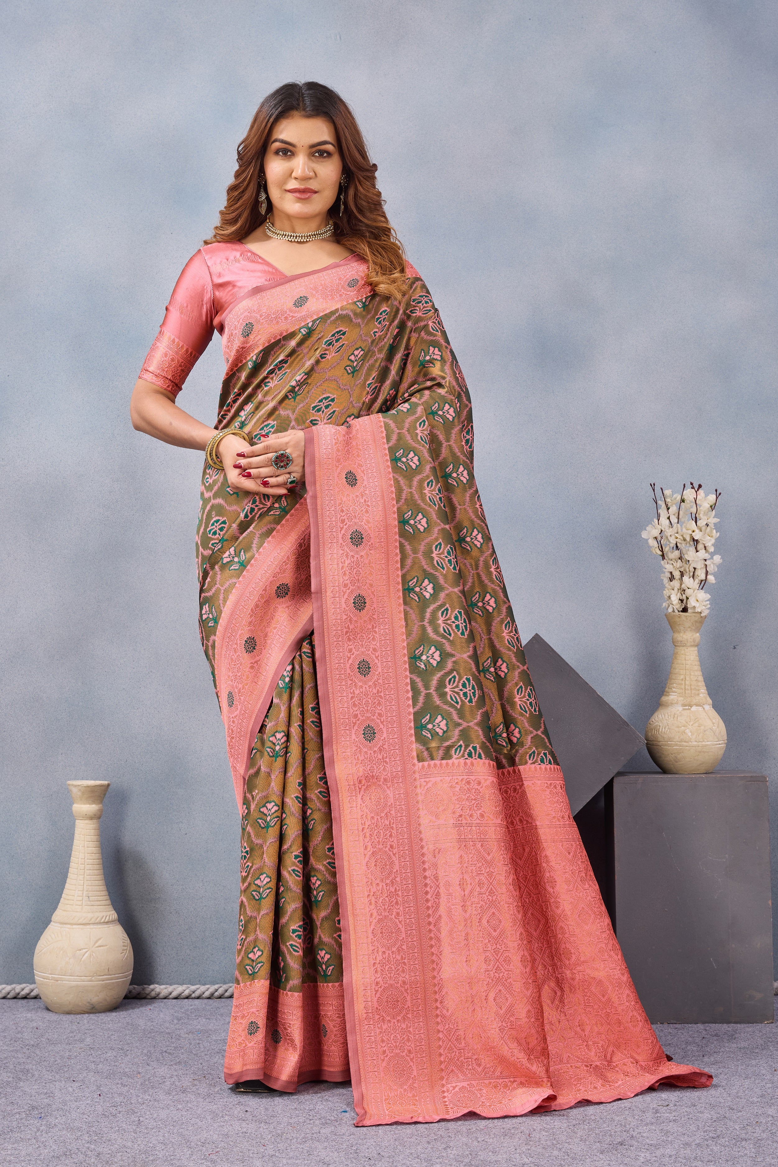 Divine International Trading Co Green Pink Soft Silk Blend Banarasi Jacuard Work Designer Party Wear Saree With Unstitched Blouse Piece - Dista
