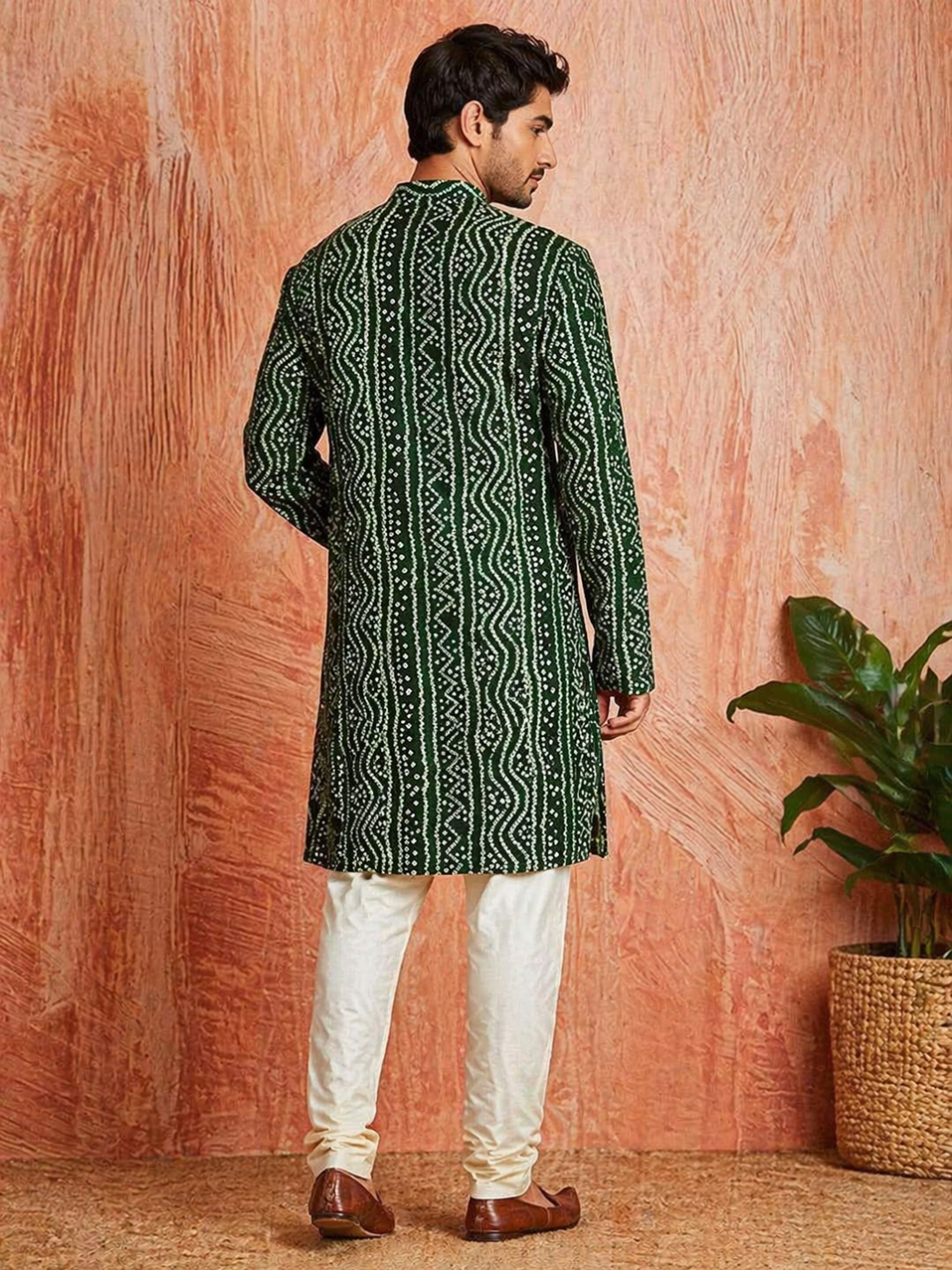 MULTI SHADES Men's Green Rayon Kurta Set