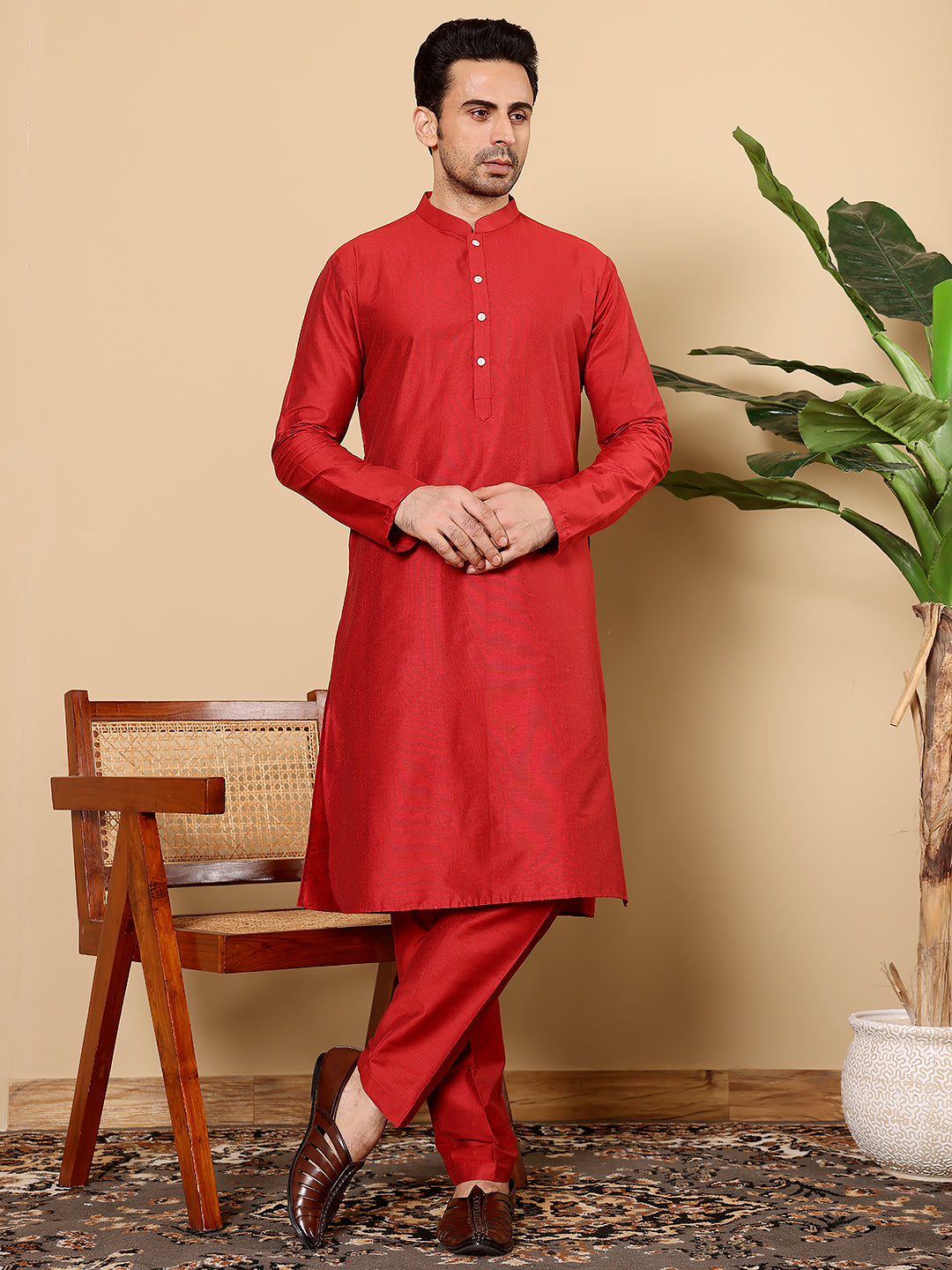 MULTI SHADES Men's Long Sleeve Mandarin Collar Red Straight Viscose Silk Kurta - Dista