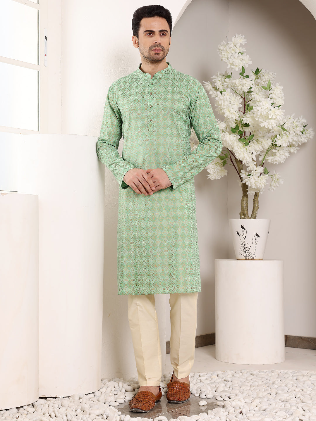 MULTI SHADES Men's Elegant Printed Sea Green Straight Cotton Kurta,Cream Solid Trouser Style Churidar - Dista