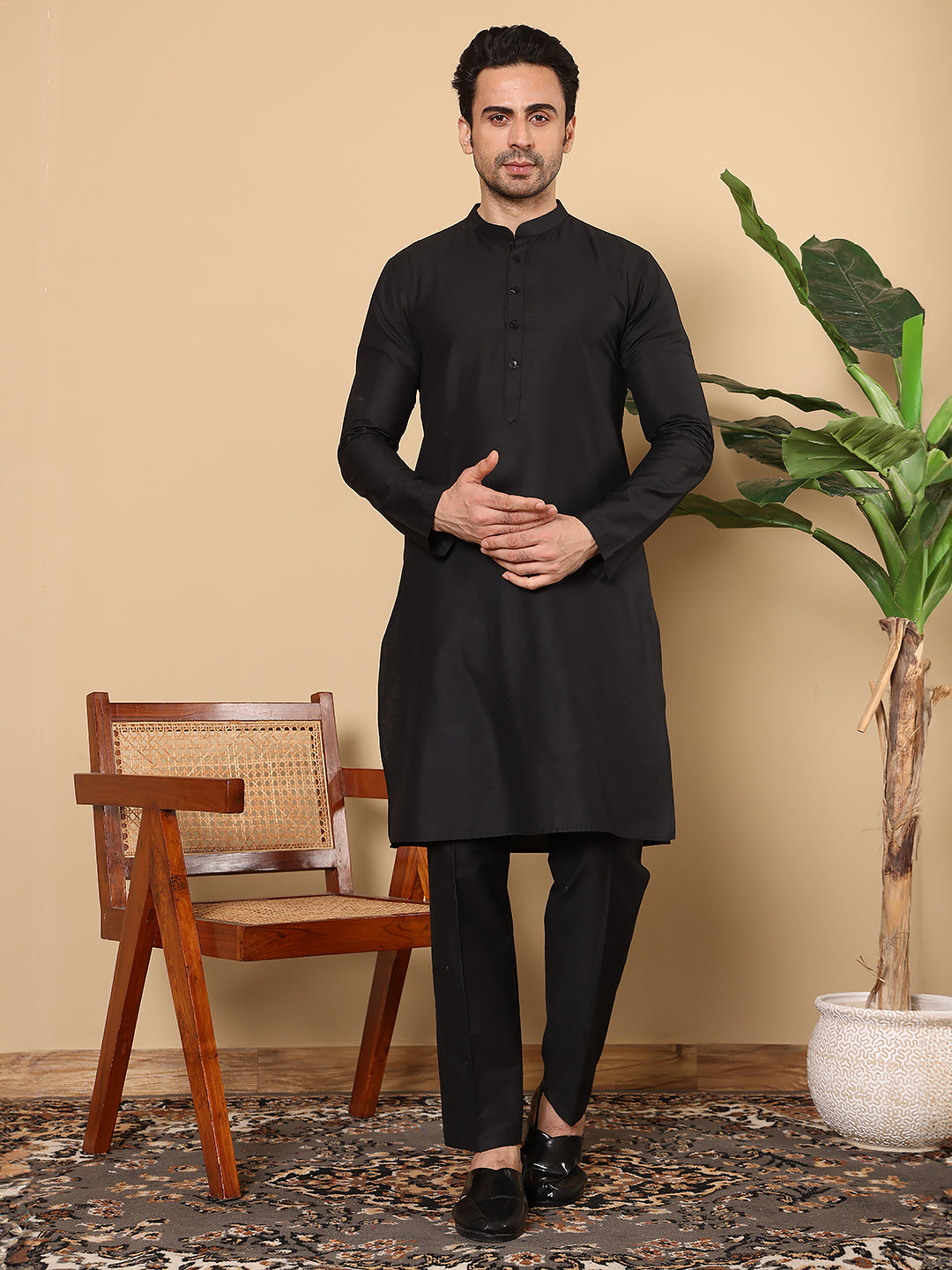 MULTI SHADES Men's Long Sleeve Elegant Black Straight Viscose Silk Kurta With Embroidery And Black Solid Churidar - Dista