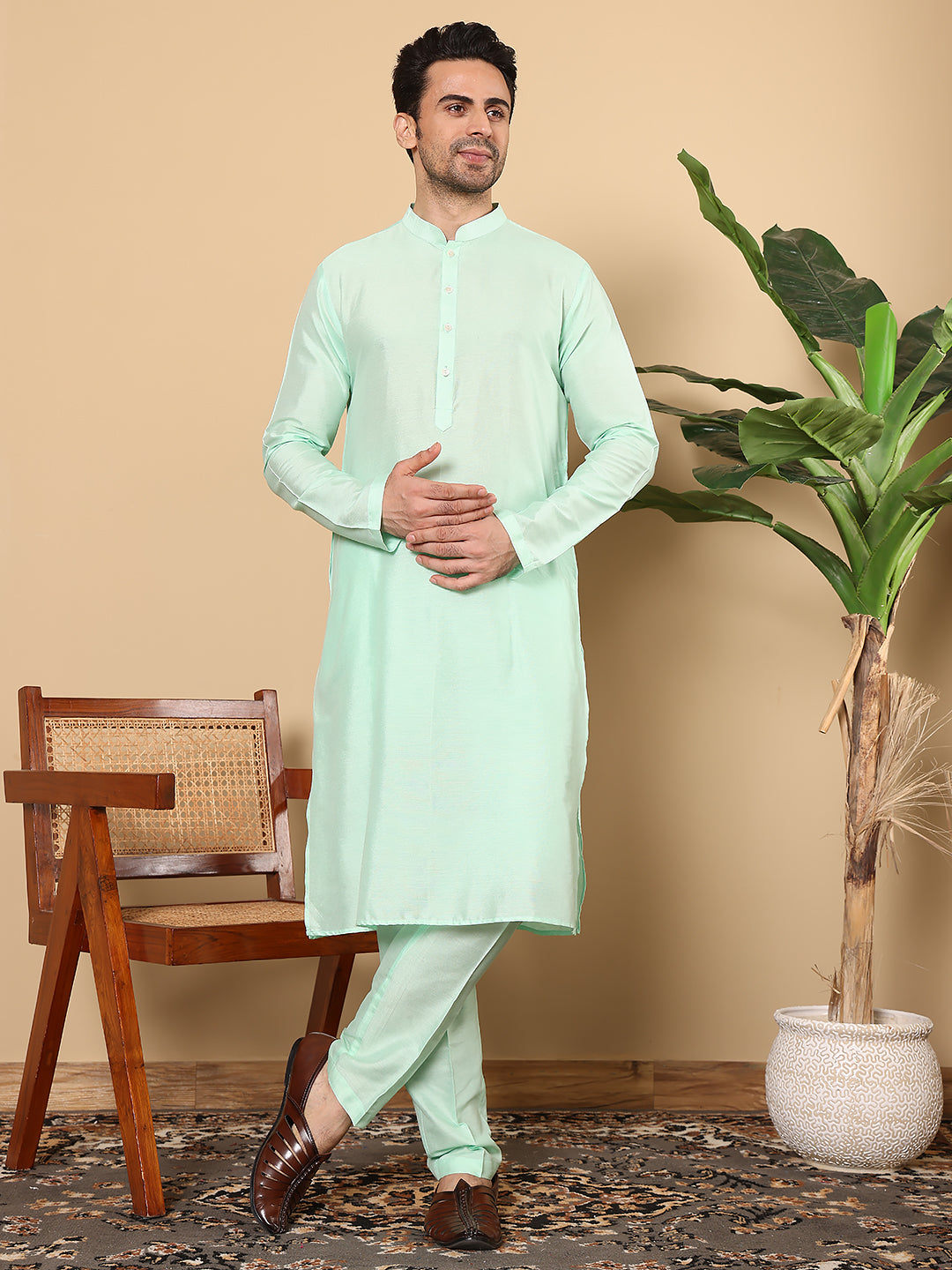 MULTI SHADES Men's Long Sleeve Sea Green Straight Viscose Silk Kurta With Slub Effect,And Sea Green Solid Churidar - Dista